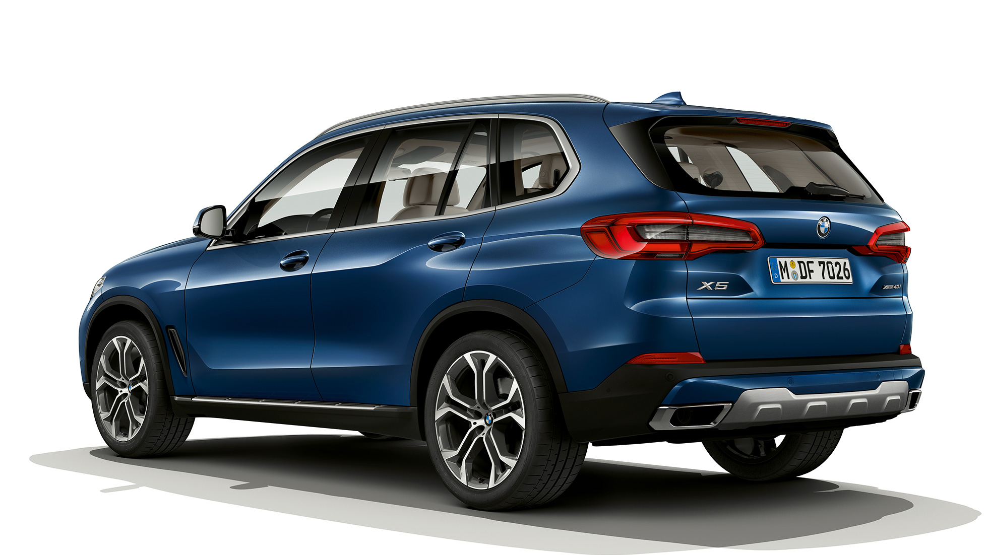 Model xLine BMW X5 xDrive40i, tylny półprofil Model xLine BMW X5 xDrive40i G05 2018, niebieski Phytonic, metalizowany, tylny półprofil