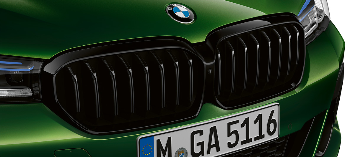 BMW M5 Limuzyna nerki M błyszczące elementy M Shadow Line BMW M5 Limuzyna nerki M błyszczące elementy M Shadow Line