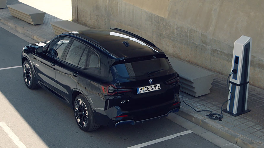 Samochody elektryczne BMW BMW iX3 akumulator wysokonapięciowy film Samochody elektryczne BMW BMW iX3 akumulator wysokonapięciowy film