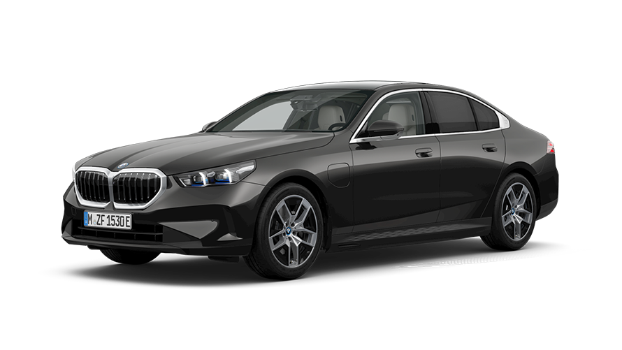 BMW serii 5 Limuzyna G60 PHEV przedni półprofil podczas postoju