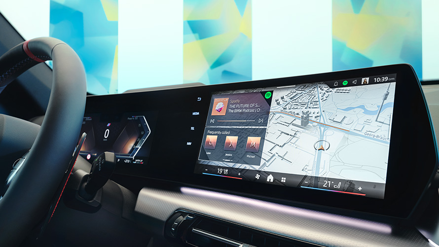Wnętrze BMW wyświetlacz z BMW Operating System 9 Wnętrze BMW BMW Maps na wyświetlaczu z BMW Operating System 9