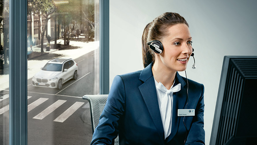 Usługi Concierge Usługi Concierge wyświetlone na wyświetlaczu BMW