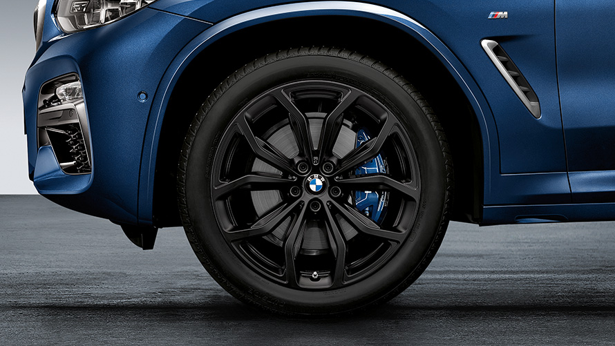 20-calowe Y Spoke 695 20-calowa obręcz koła BMW ze stopów lekkich Y Spoke 695 Jet Black, matowa, kompletne koło zimowe przednie