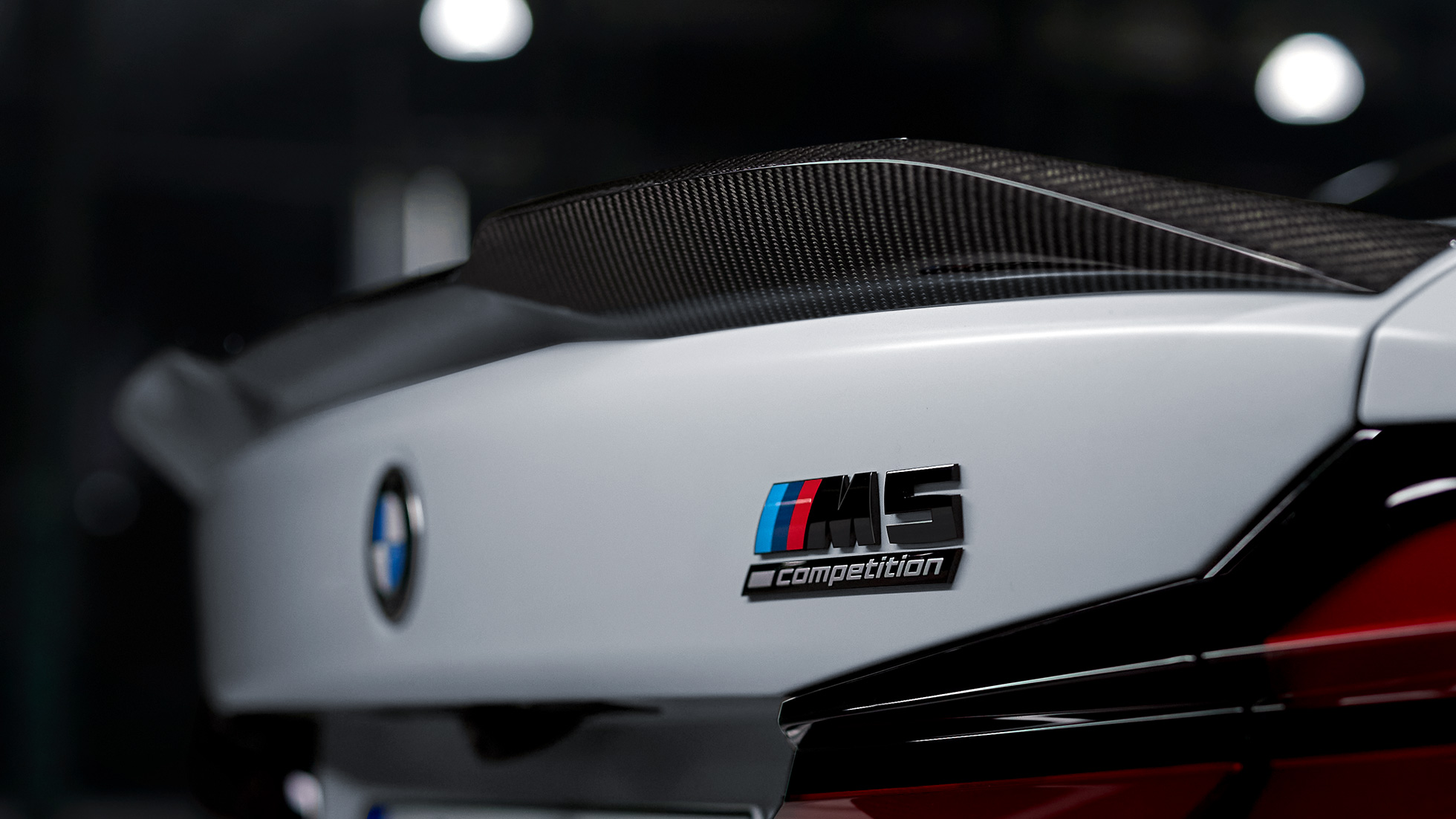 Karbonowy spojler tylny M Performance Pro zbliżenie Akcesoria BMW M Performance Parts karbonowy spojler tylny BMW M Performance Pro zbliżenie