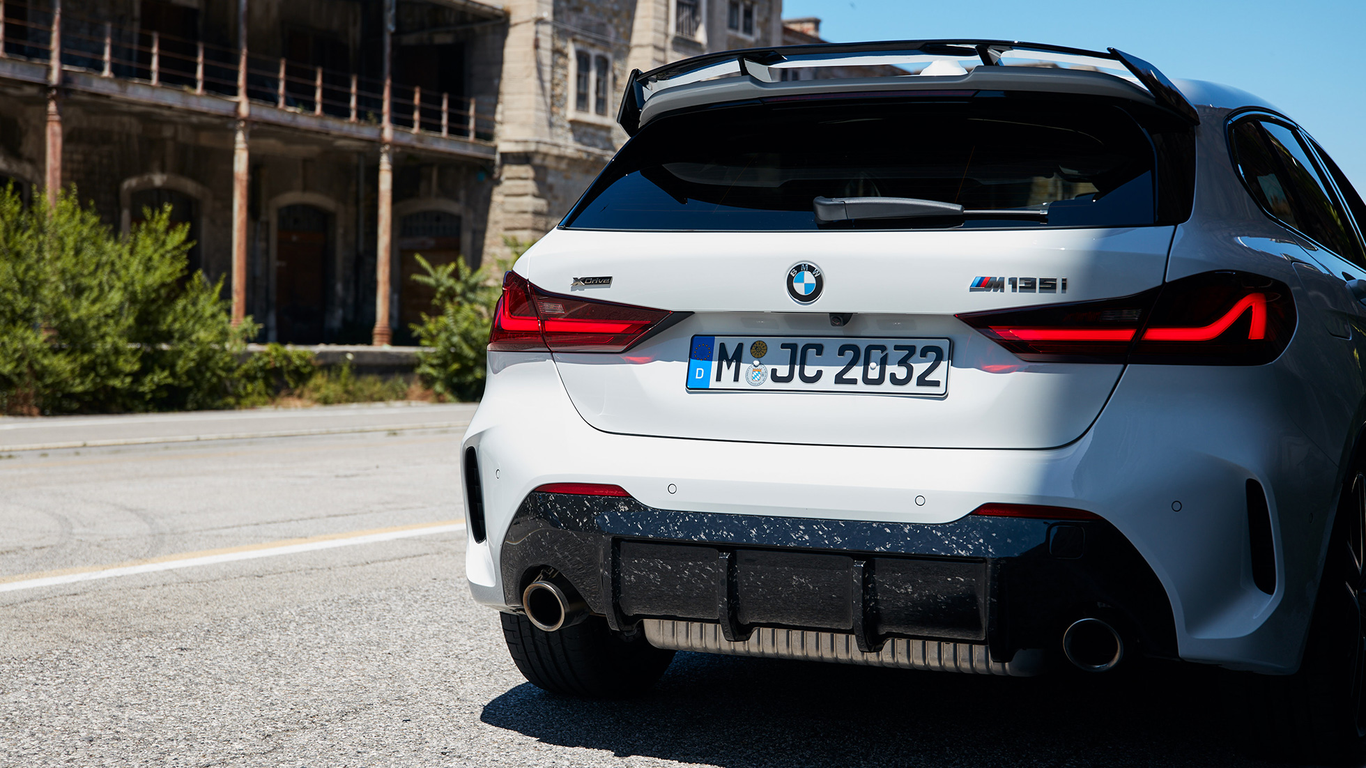 BMW M135i xDrive M Performance stylistyka 04 BMW serii 1 BMW M135i xDrive M Performance stylistyka 04