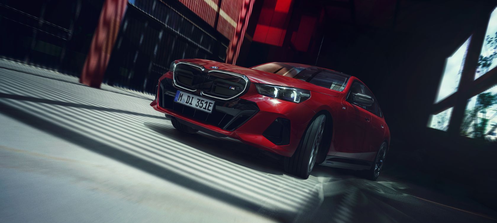 BMW XM Label Red