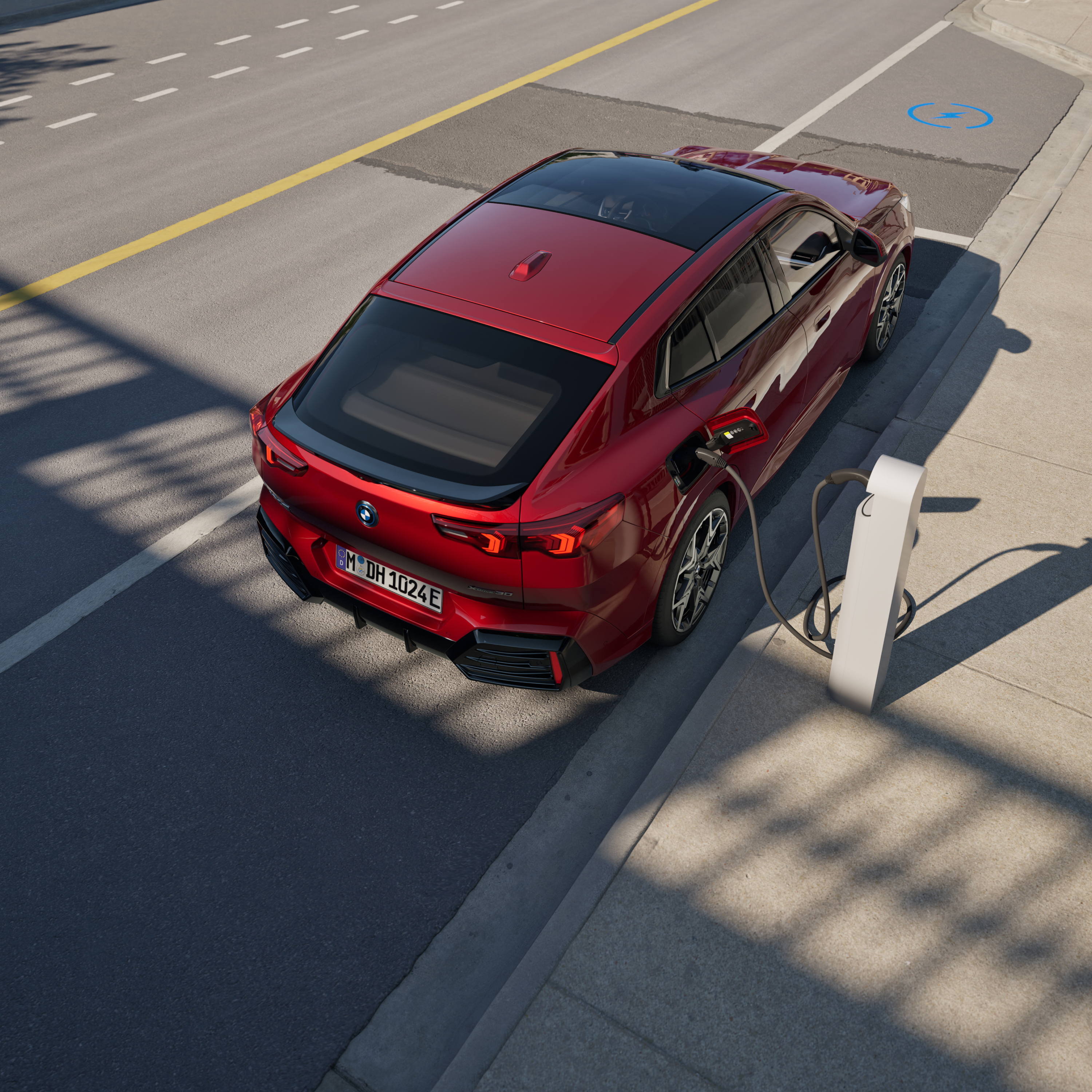 BMW ładuje się na terminalu ładującym