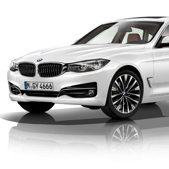 BMW serii 3 Gran Turismo, model Luxury Line, półprofil z przodu BMW serii 3 Gran Turismo, model Luxury Line, półprofil z przodu